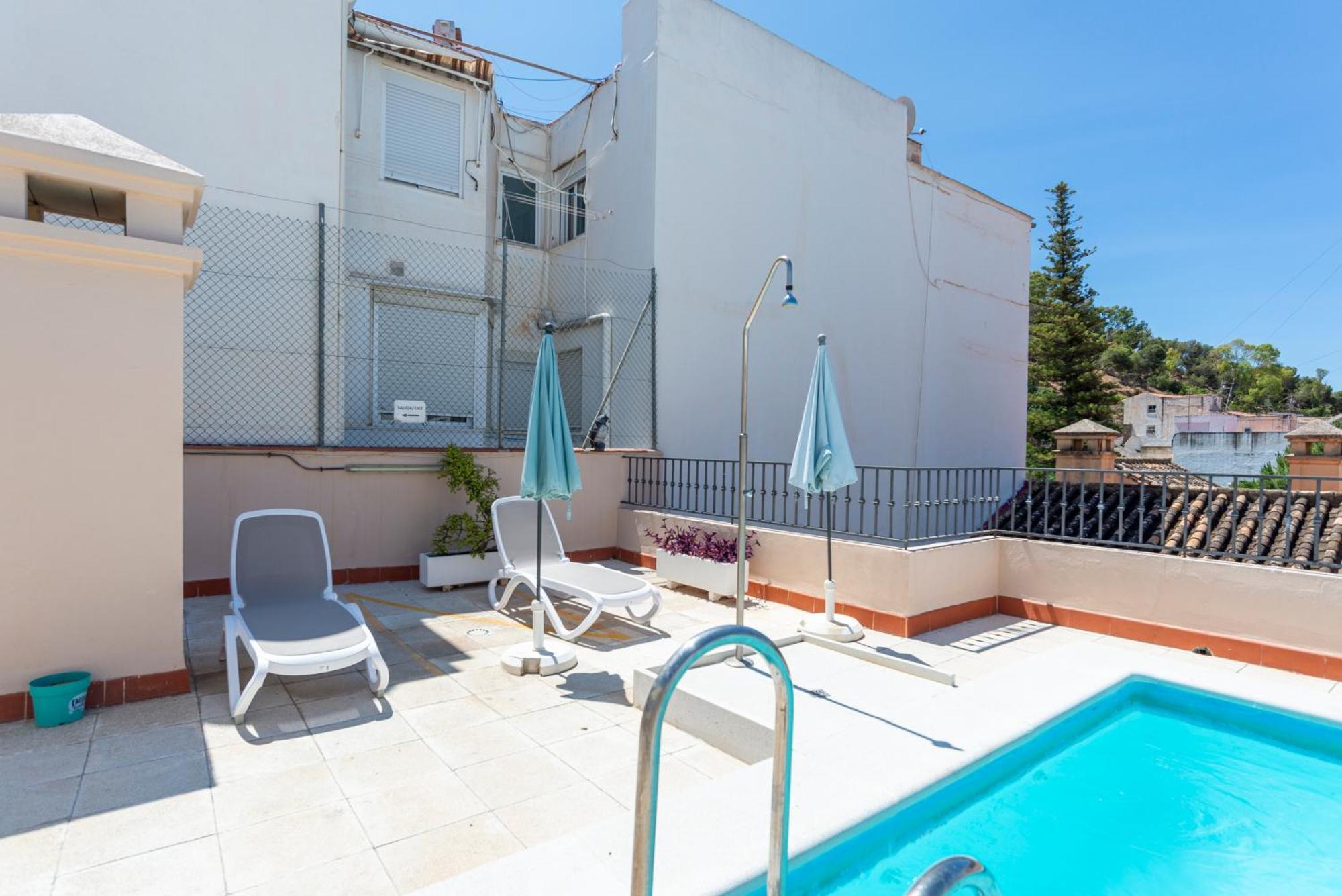 Apartment & Pool In Malaga City Center المظهر الخارجي الصورة