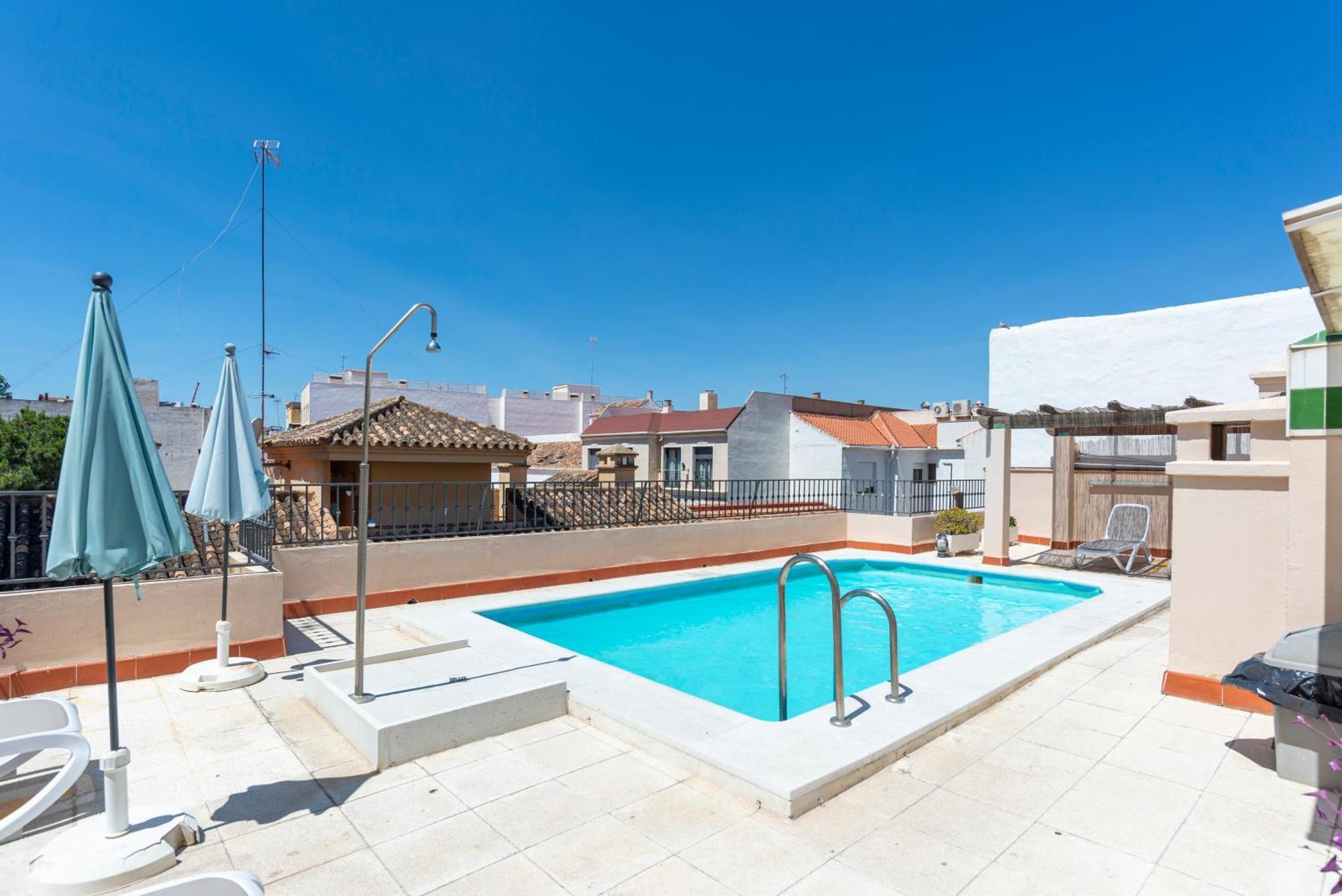 Apartment & Pool In Malaga City Center المظهر الخارجي الصورة