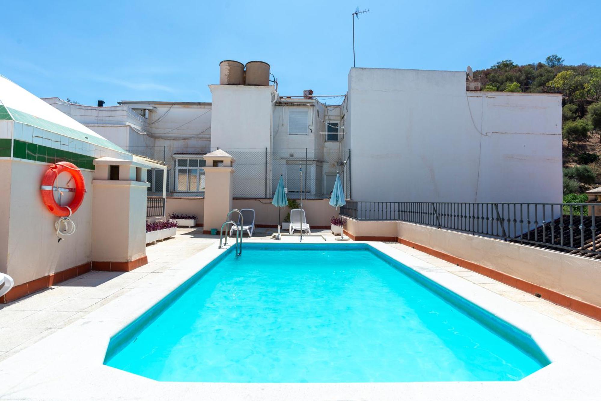 Apartment & Pool In Malaga City Center المظهر الخارجي الصورة